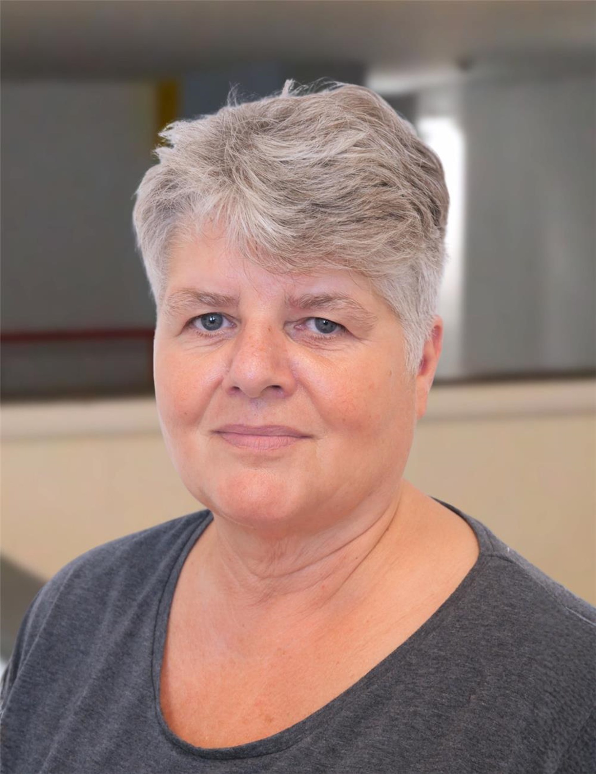 Porträtbild von Ruth Zipfel, Pflegedienstleitung Pflegestation Stadtmitte/Hüls.