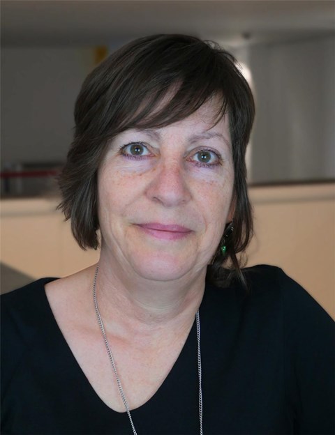 Porträtbild von Ilka Daniela Bott, Sozialdienstleitung im Altenheim Landhaus Maria Schutz.