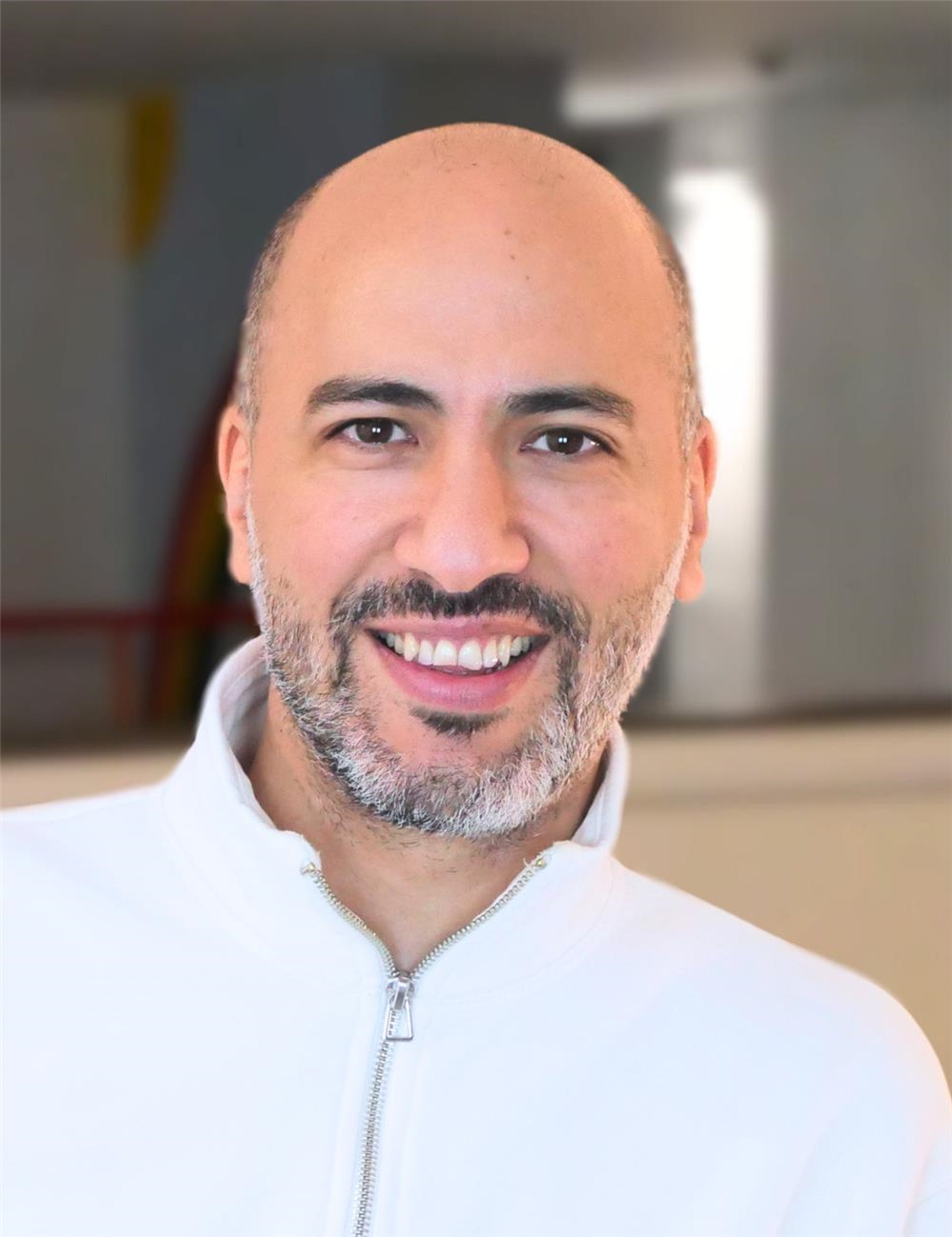 Porträtbild von Mohammed Ourraoui, Einrichtungsleitung Fachdienst für Integration und Migration.